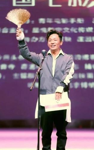 刘亦菲王宝强同框(刘亦菲和别人同框)插图7