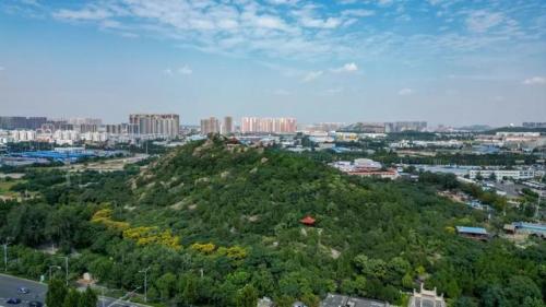 济南最美山峰排名前十(中国山峰100高度排名)插图6