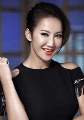 国外十大丰满美女排行榜(金发碧眼外国大美女)插图38