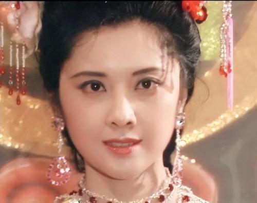 女星古装排行榜(古装女星前十名)插图23