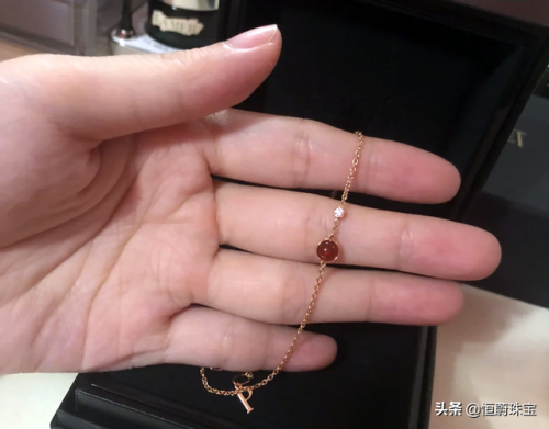 手链高端品牌排行榜(女性手链排行榜前十名)插图8
