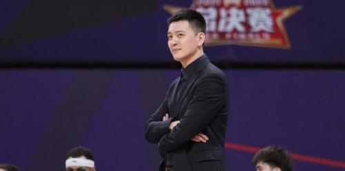 辽宁男篮核心与杨鸣(杨鸣45岁情人身份曝光)插图2