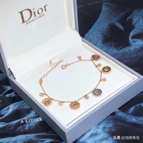 手链高端品牌排行榜(女性手链排行榜前十名)插图9