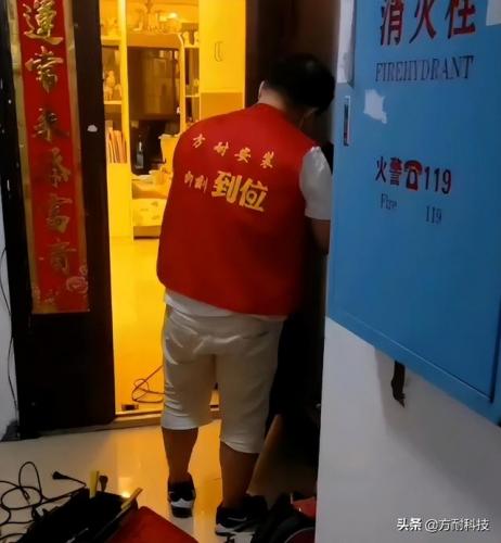 钥匙丢了怎么开锁技巧(车钥匙丢了如何开锁)插图3