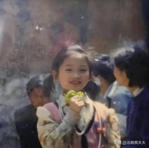 金莎个人资料简介(女星金莎名字的由来)插图7