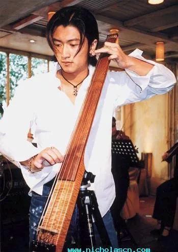 中国男星帅气排行榜(中国颜值最高十大男星)插图9