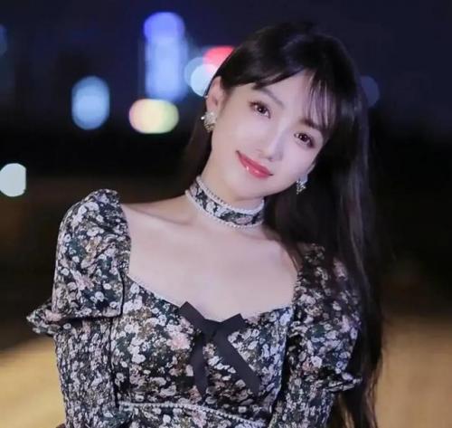 照片美女图片大全大图(女人专用头像图片)插图13
