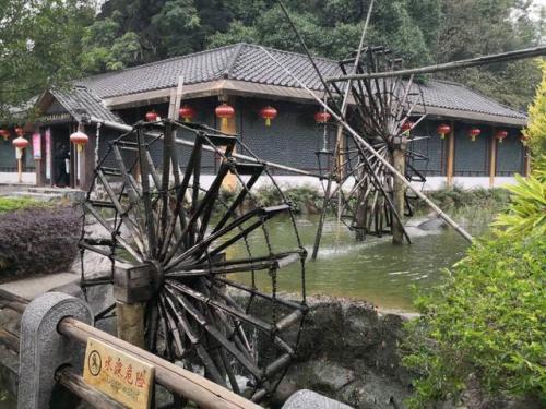 刘三姐对山歌(对山歌歌词大全一问一答)插图16