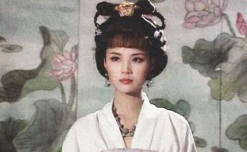 国外十大丰满美女排行榜(金发碧眼外国大美女)插图14