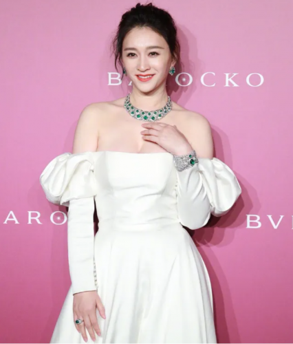 40岁女星排行榜(40岁以上女明星名单大全)插图24