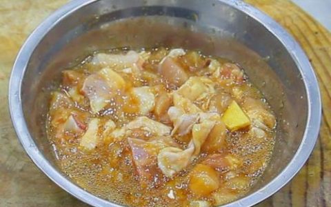 肉类热量排行榜(刮油最狠的四种减肥蔬菜)