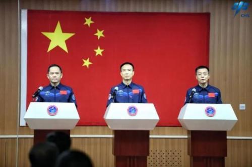 神舟十五号载人飞行任务看点(神舟5号飞行任务是谁)插图1