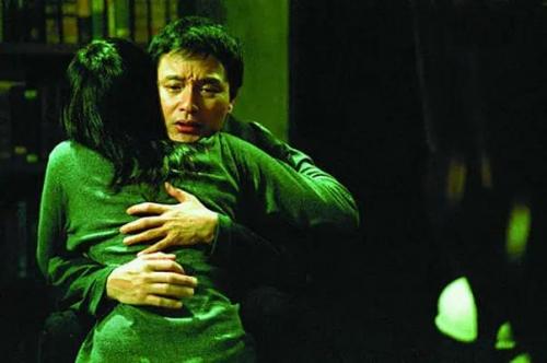 国内恐怖片排行榜前十名(世界十大惊悚片排名)插图26