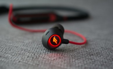 十大游戏耳机品牌排行榜(游戏耳机十大名牌排行榜)插图