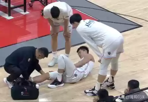 山东男篮三大主力阵容(山东男篮最新队员名单)插图1