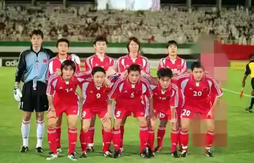 国足02阵容插图1