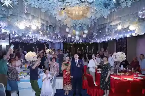 婚礼超强阵容插图1