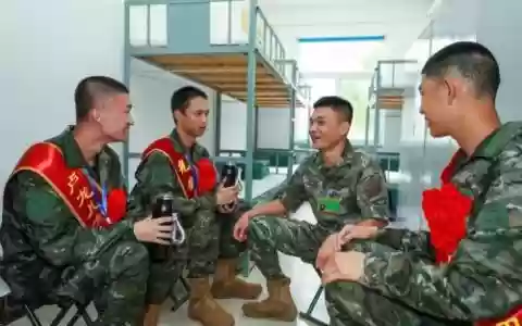 勤兵阵容