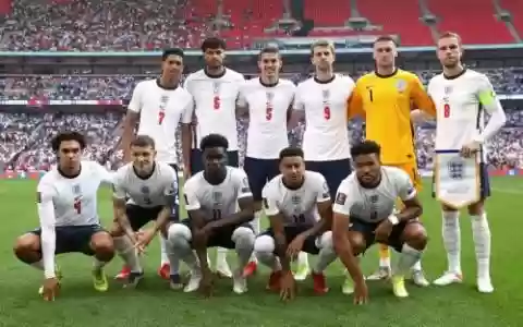 英格兰波兰阵容